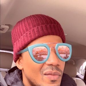 Meet your Posher, Chuck